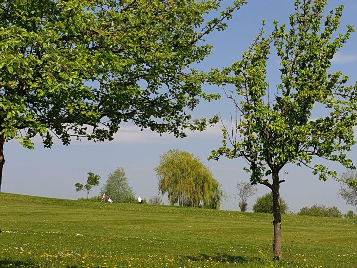 Ihre Auszeit Am Golfplatz Apartment *